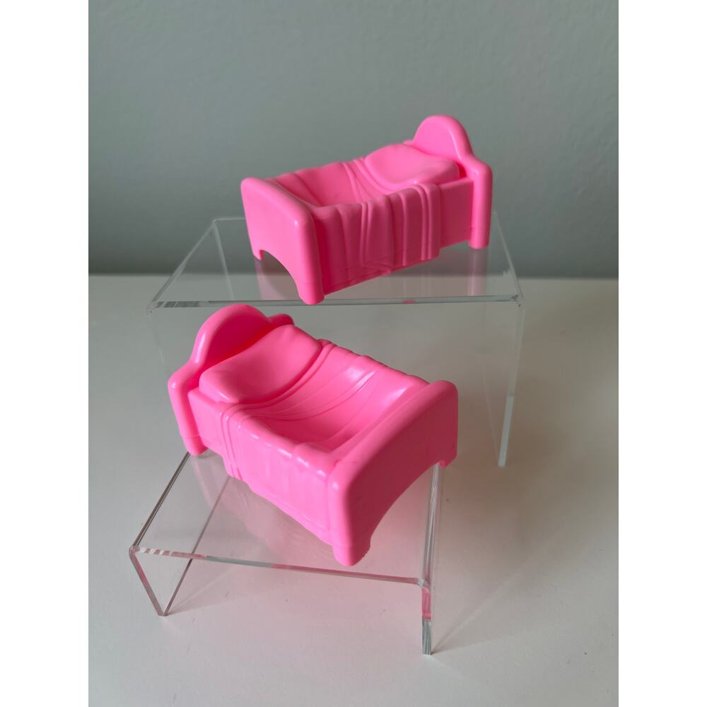 Fisher-Price Little People House Pink Bed from 1996